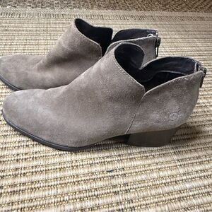 Born Aare Suede Ankle Boots